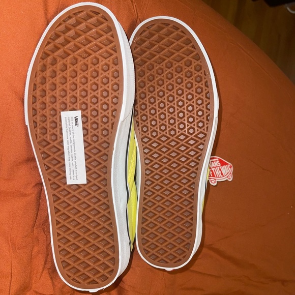 Brand new never worn yellow slip on vans - Picture 3 of 4